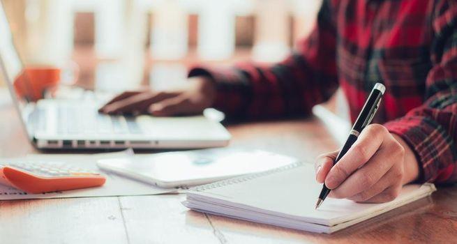 Qantas Airways (ASX: QAN) Declares $0.198 Interim Dividend: Can Travel Recovery Support Shareholder Returns?