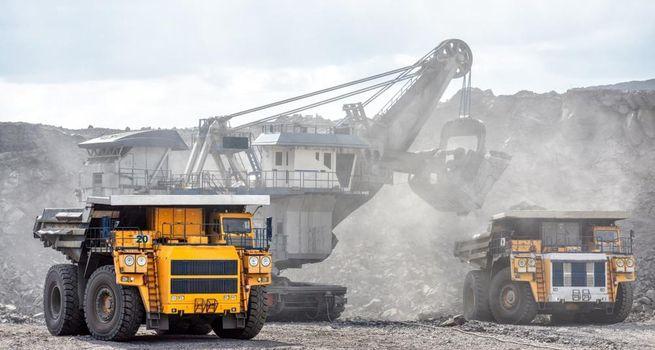 This ASX Mining Stock Is Down 21% on Monday — What Brokers Are Saying?