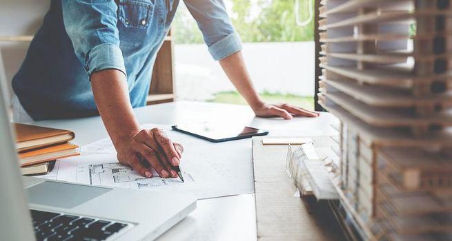 Mirvac (ASX:MGR) Lifts Distribution in 1H FY26, Reaffirms FY26 Earnings Guidance