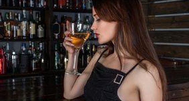 How are Endeavour Group (ASX: EDV) shares placed after 18% correction in one year?