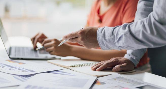 Hitech Group Australia Ltd (ASX:HIT) Declares AUD 0.045 Interim Dividend: Is IT Recruitment Demand Supporting Shareholder Income?