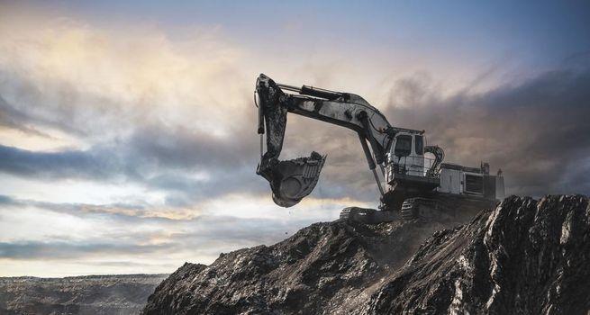 Whitehaven Coal Limited (ASX:WHC): Operational Resilience Meets Major Technical Breakout