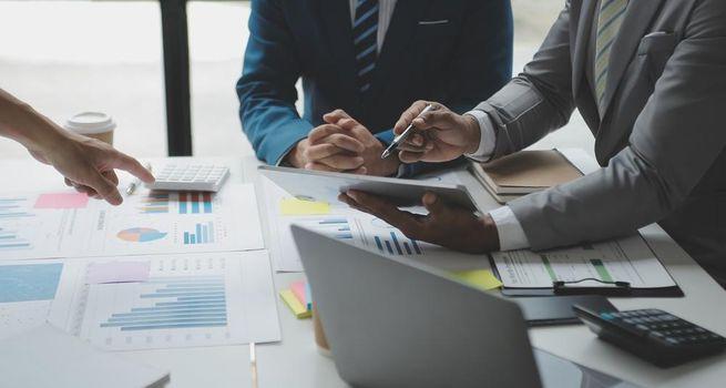 SiteMinder (ASX:SDR) Tumbles on Growth Cool-Off and Valuation Pressure