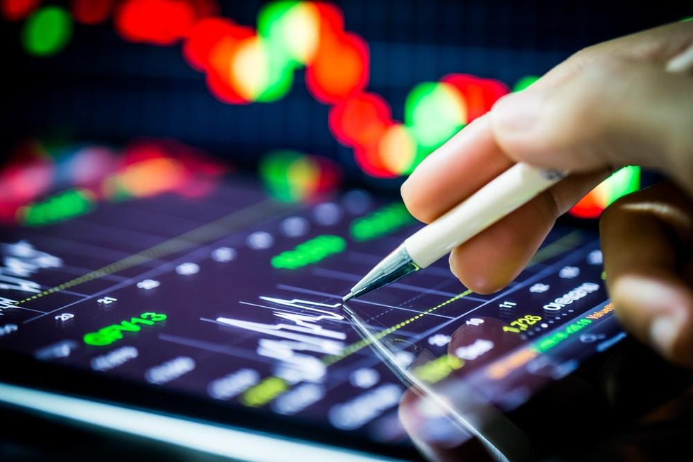 ASX: APA, DRO, and EOS Decline Despite Broader Index Gains on Geopolitical Shifts