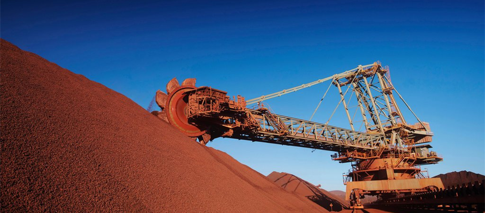4 Big Mining and Energy Stocks - 2 to buy and 2 to sell: BHP Billiton, Woodside, Newcrest  and AGL 