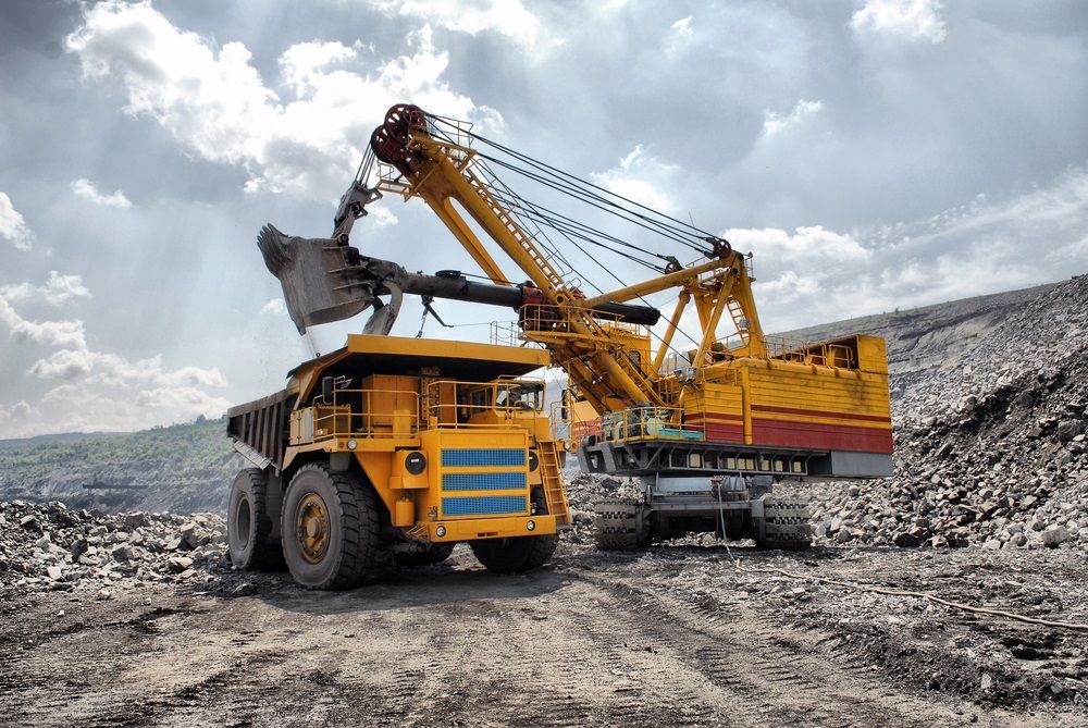 3 Metal and Mining Stocks to Buy or Hold- FMG, S32, ILU