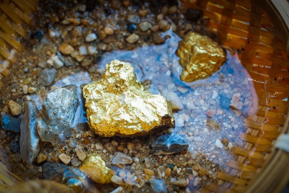 Will Rally in These 3 Gold Stocks Continue- NCM, NST, SAR