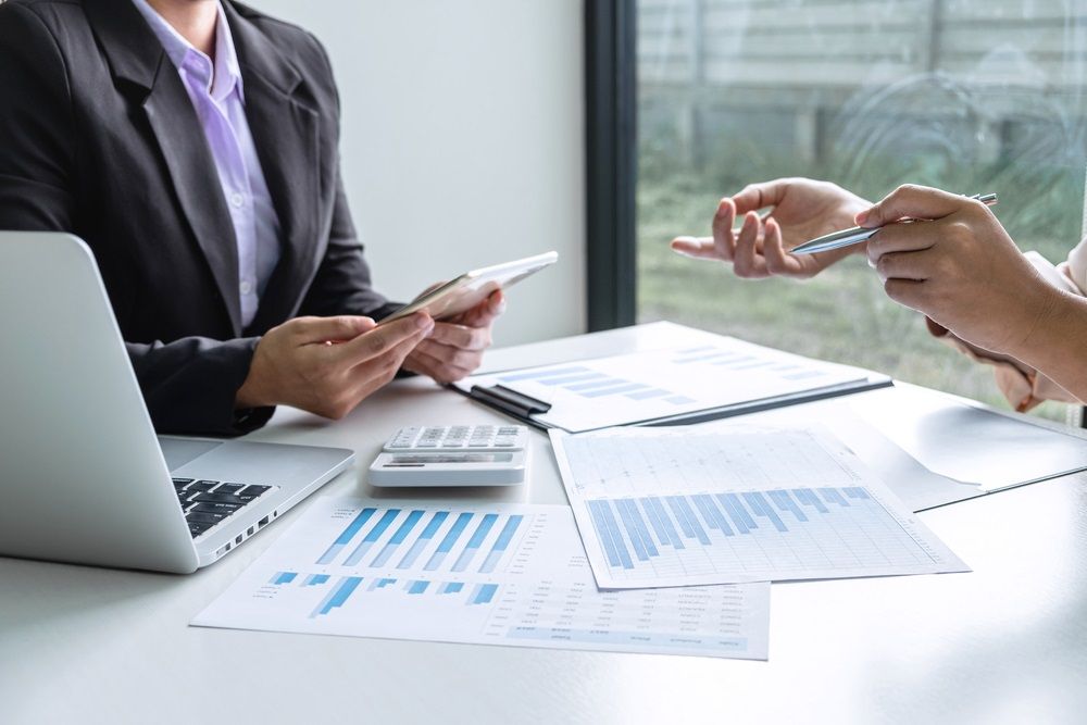 Take on One Diversified Financials and 2 Fintech Stocks - PNI, DOU, QFE