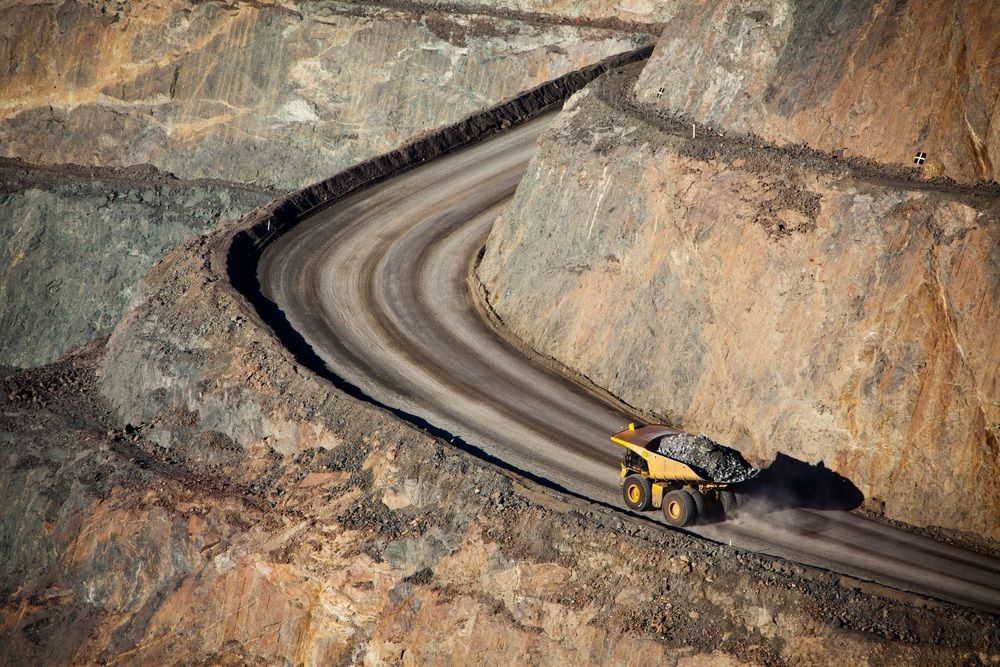How Should Investors Perceive These Metals and Mining Stocks- VXR, LEX