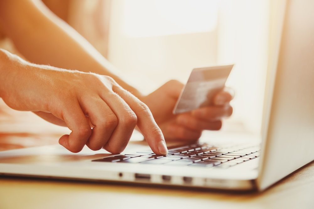 How is the needle moving on these two US stocks: Western Union & Zosano Pharma?