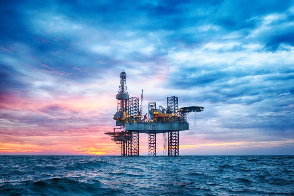 How Is the Needle Moving on These 2 Energy Stocks – MRM, IVZ
