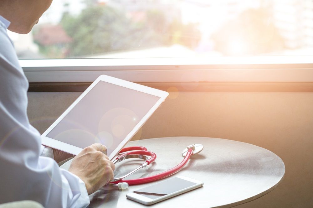 Should Investors Buy These 2 Healthcare Stocks- RAP, PCK