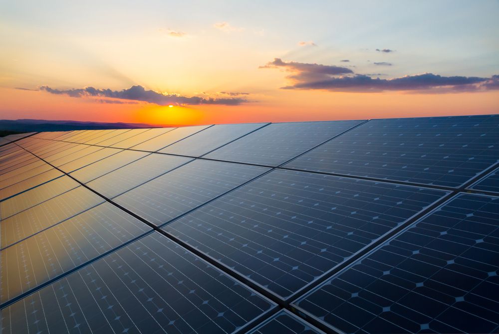 Is it Prudent to Invest in these 2 Battery Storage Stocks at Current Levels – SHLS, SPWR