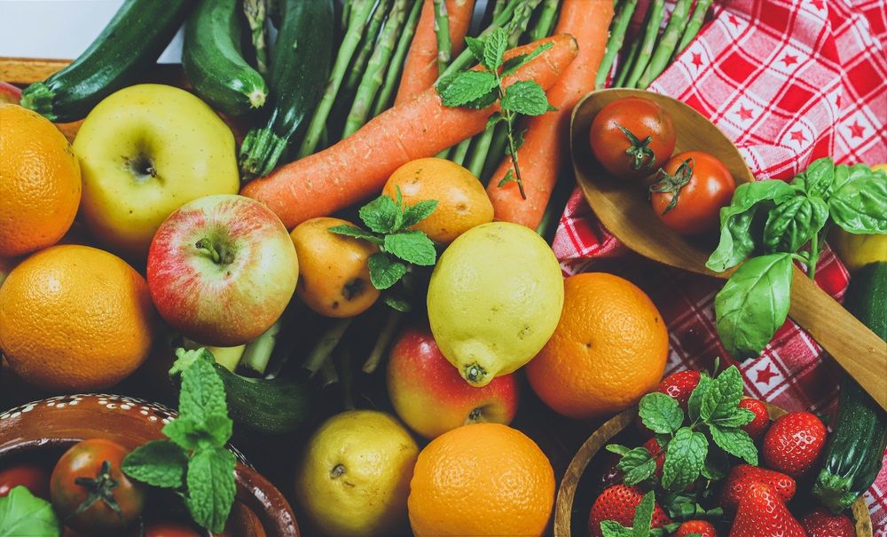 2 Consumer Related Stocks in a Buy Zone- CGC, MYD