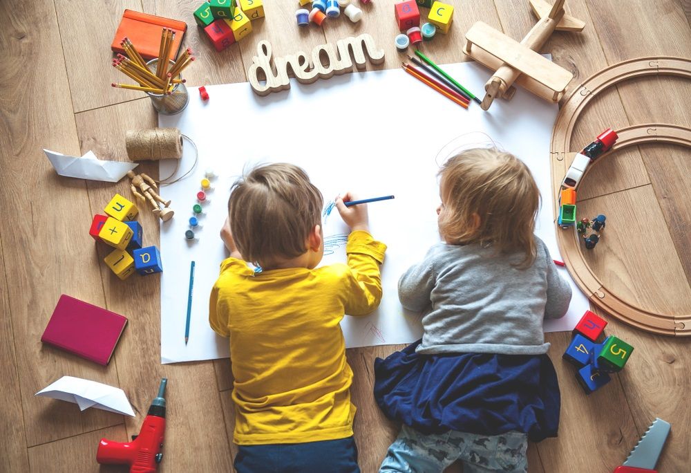 Should Investors Punt on this Education Stock – EVO