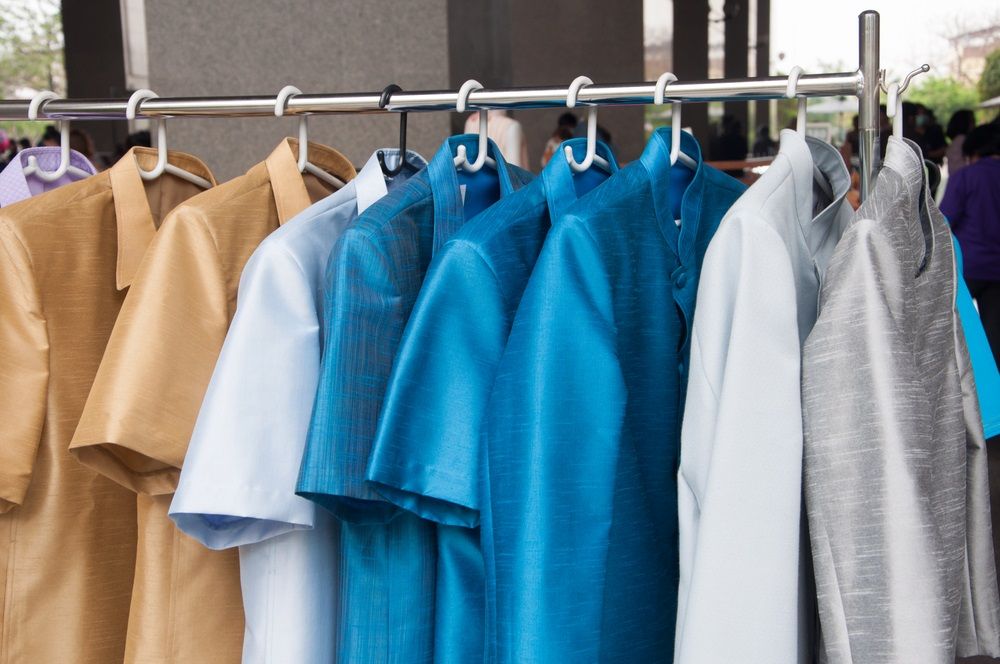 Is It Prudent to Sell this Retail Stock – MYR