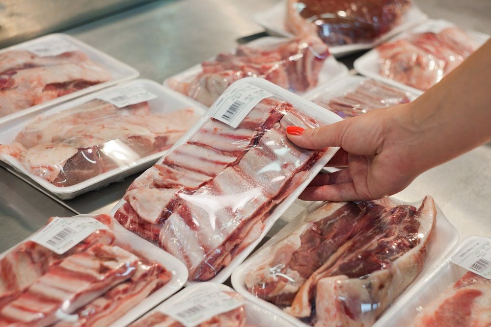 Should you Invest in this Global Food Stock – HRL