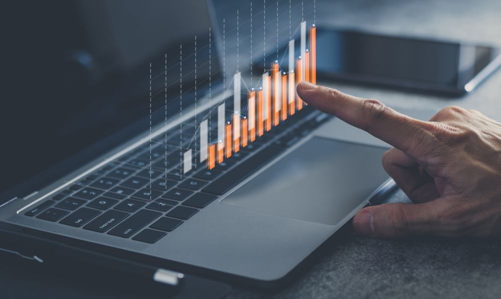 How Should Investors Perceive these Small-cap Stocks- NXS, HRZ