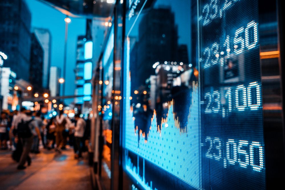 2 ASX Stocks for Technical Analysis - IXR, HLO
