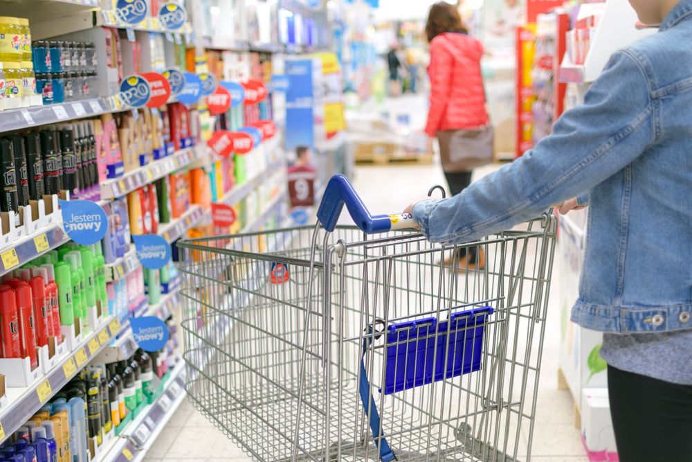 Should You Invest in This NYSE-Listed Consumer Discretionary - BBWI