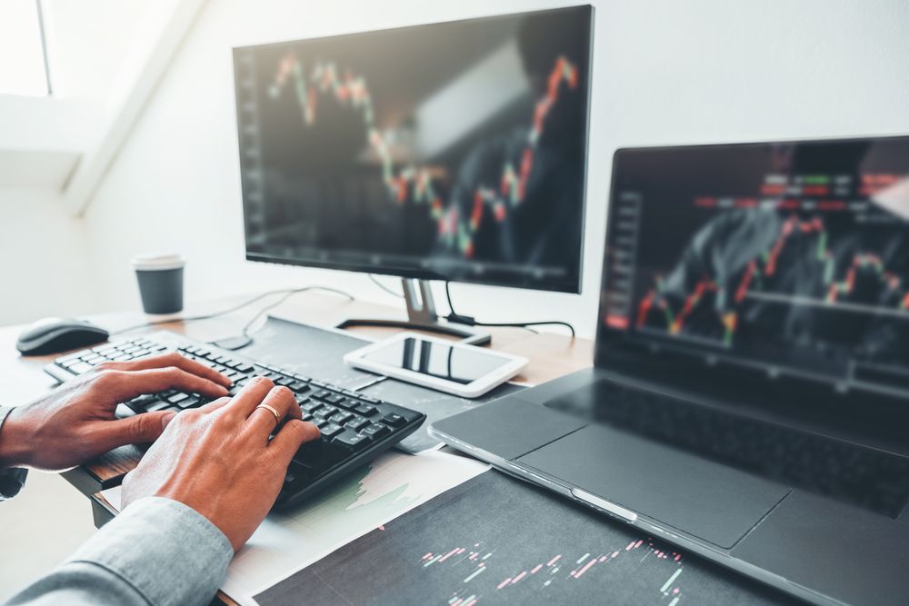Consider Investing in This NYSE–Listed Banking Stock - NYCB