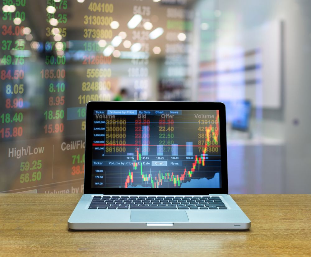 Hold On to This NASDAQ-Listed Application Software Stock: Dropbox, Inc.