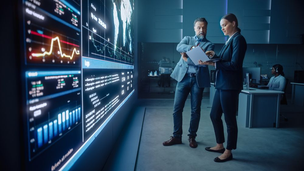 2 ASX Stocks for Technical Analysis – CNU, CCZ
