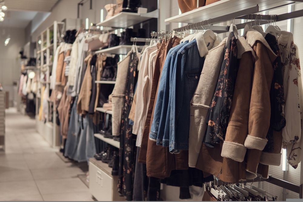Book Profit on this NASDAQ-Listed Consumer Discretionary Stock: Lulu's Fashion Lounge Holdings Inc