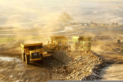 One Dividend Paying Gold Stock to Speculate at Current Levels - EVN 