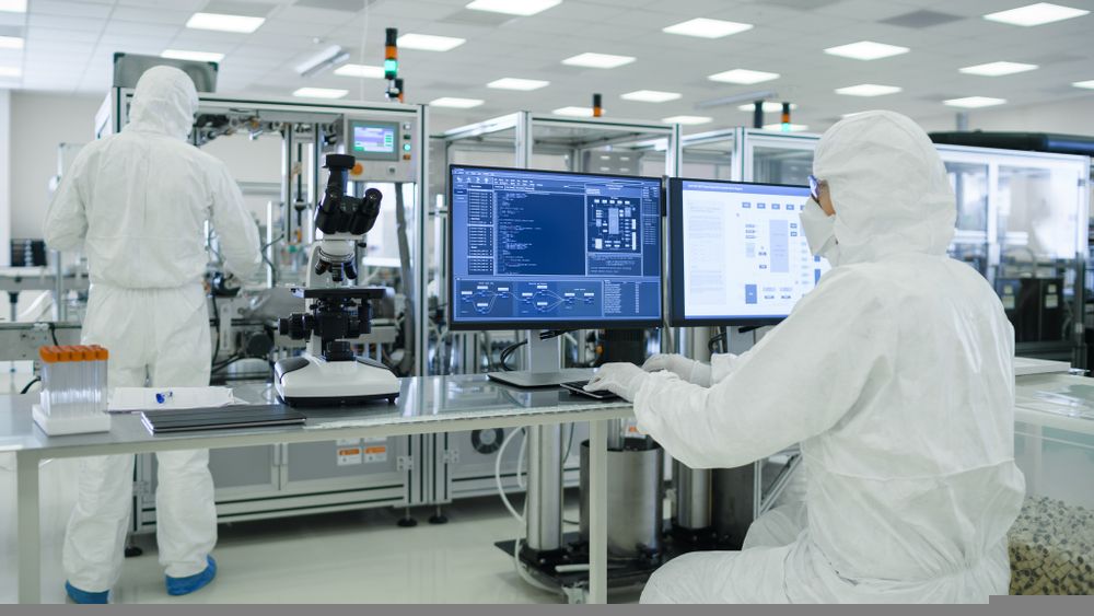 2 Healthcare Stocks to Speculate on Amid Current Market Volatility-FPH, MDR