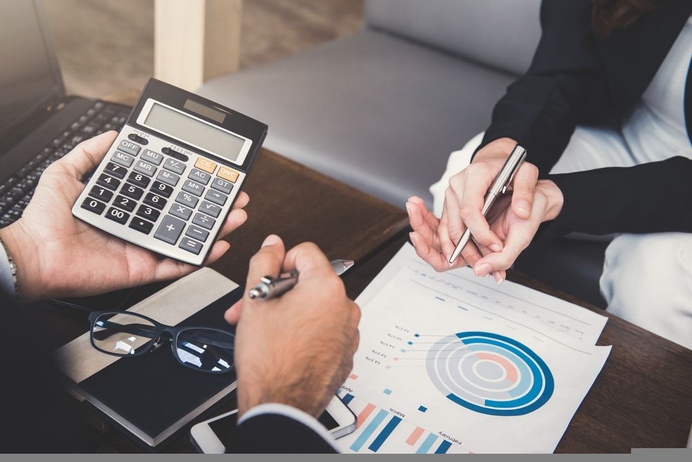How Should You Perceive this Dividend Paying Stock Amid Volatile Market – IRE?