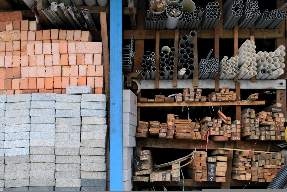 How Are Investors Perceiving This Construction Supplies Stock - FBU