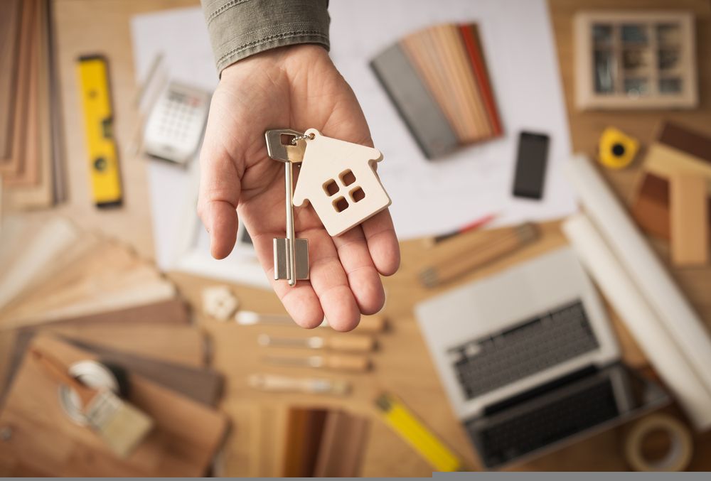One Real Estate Stock to Book Profit on - DXI