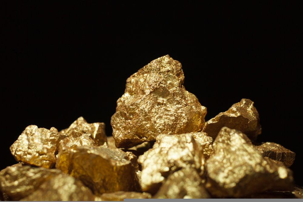 How is this Gold Mining Stock Performing Amidst Challenges – SBM