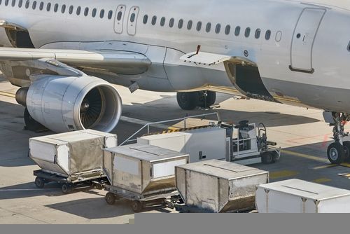 One Airline Stock Trading Near Resistance Levels – DAL