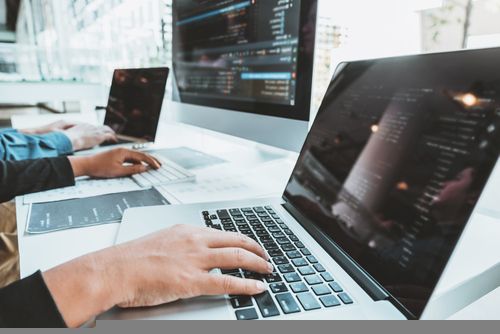 One Software & Services Stock Trading Near Resistance Levels -JXT