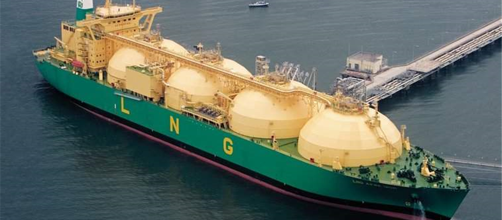 2 Oil and Gas Stocks – ASX: LNG and ASX: STX  