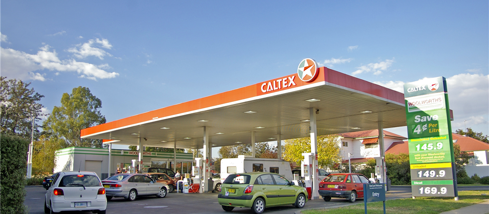 Four mid-cap stocks with dividends