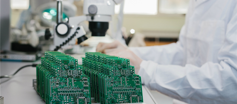 Are these 2 stocks out of favor now – DDR, CTD?
