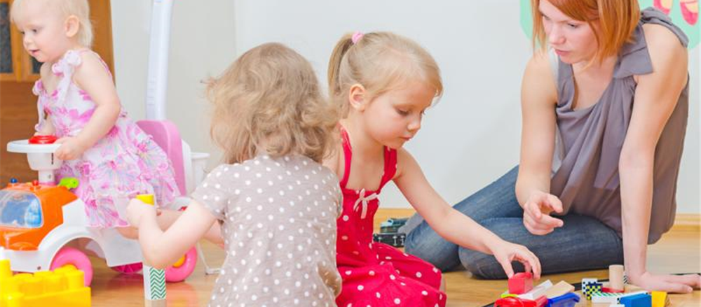 Why is G8 Education sailing through a tough time?  