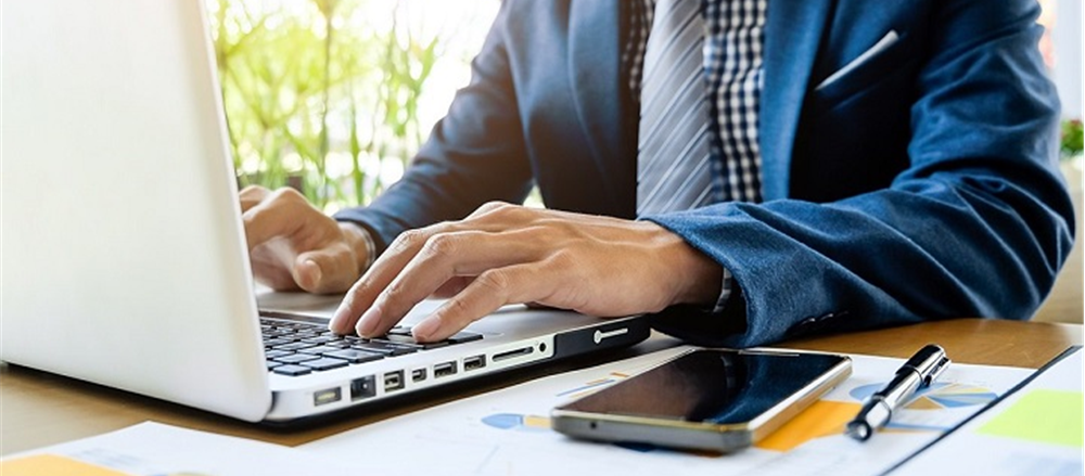 3 Financial Related Stocks That Investors Are Looking At- HUB, NWL, CBA