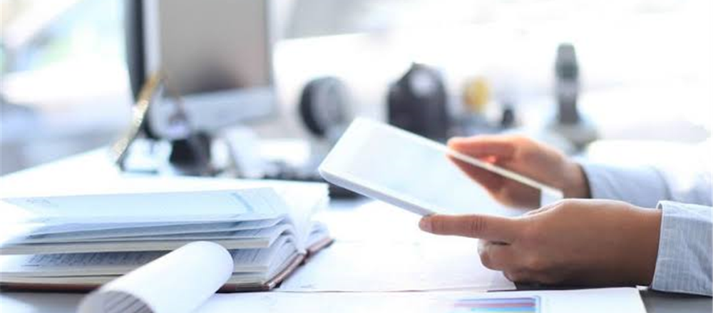 Are Smartgroup and Prospa in Buy Zone Post the Recent Plunge in Share Prices - SIQ, PGL    