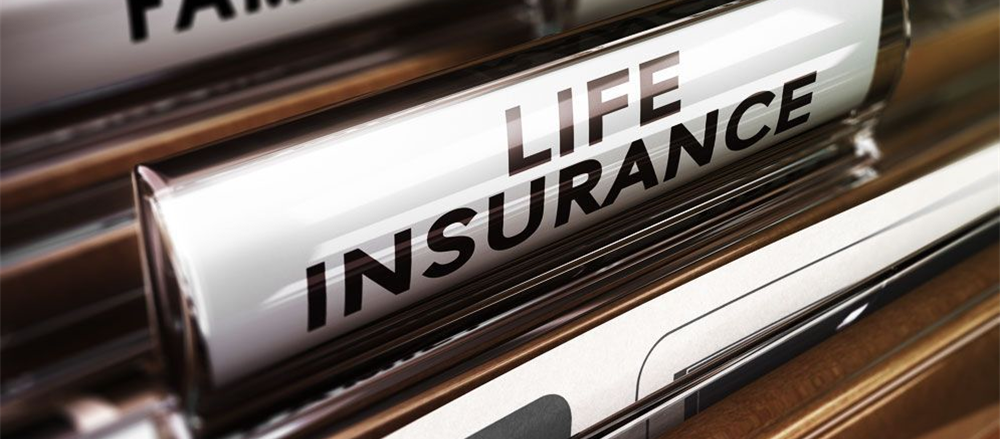Five dividend stocks with yields above 3.5% and positive ROE