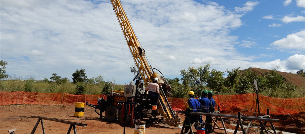 2 Lithium Stocks Under the Radar - AVZ, LPD