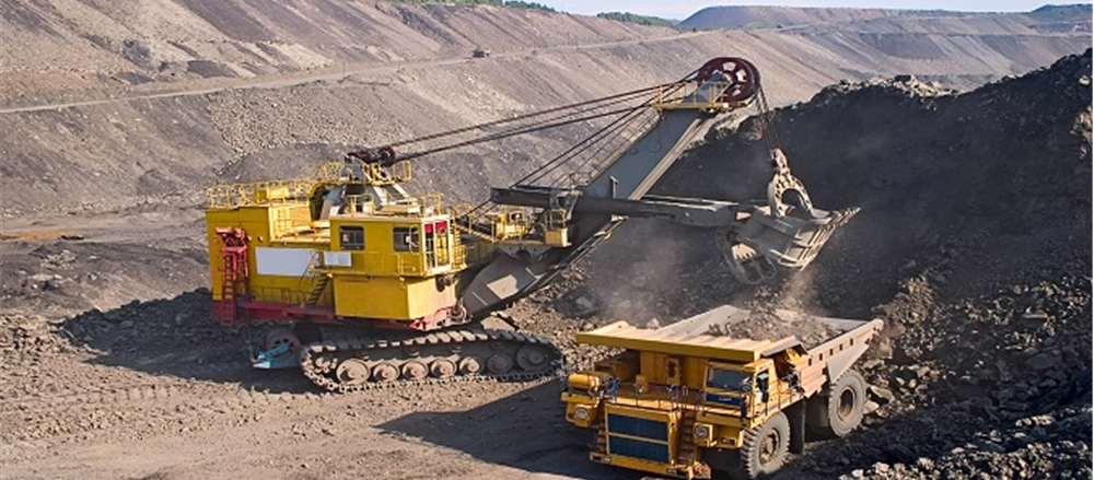 One ASX miner that charged high and one that slipped – Magnis Resources and South32 Ltd