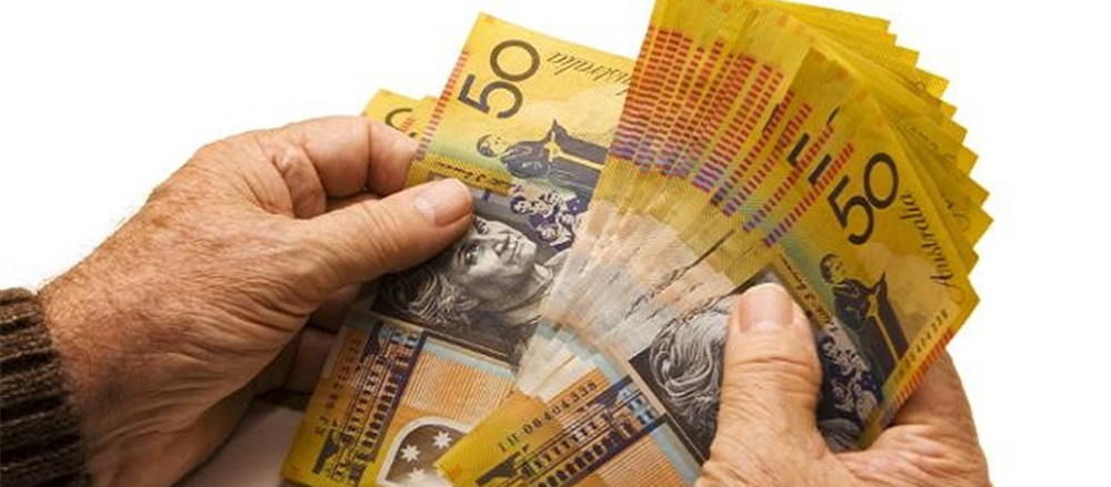 Buy or Hold : Five Dividend Paying Stocks