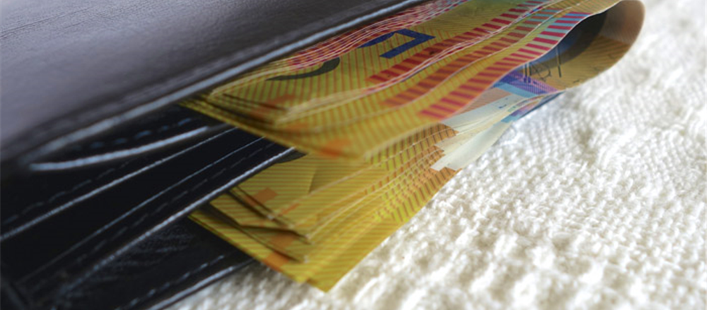 2 Banking Sector Stocks to Hold – BOQ, MYS