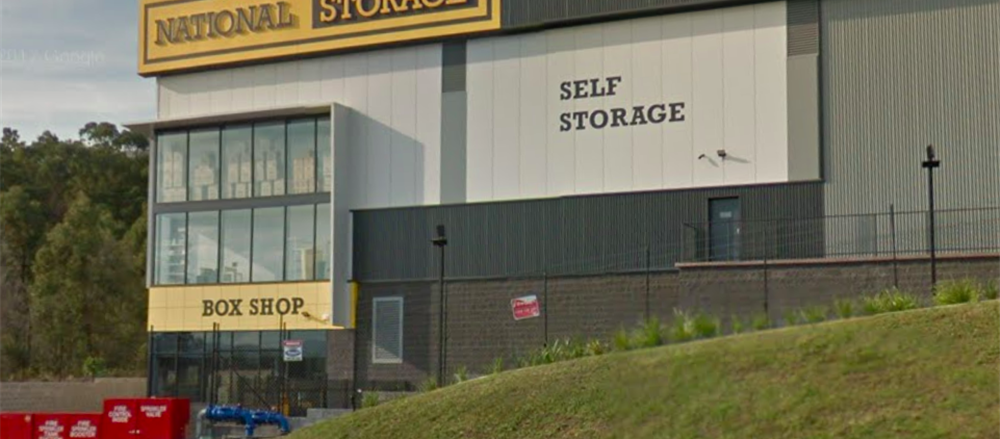 2 REIT Stocks - NSR, VVR