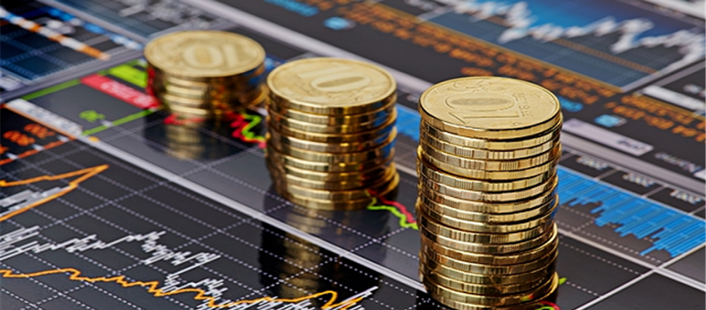 Two Blue-chip Banking Sector Stocks that look Expensive
