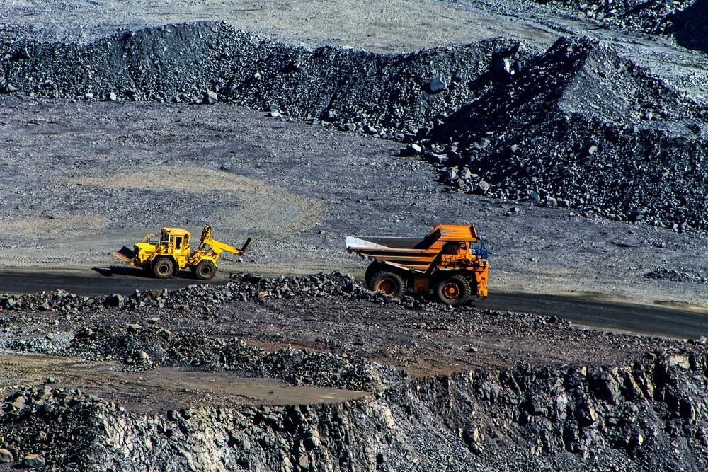 ILU's Large Capital Projects Could Face Execution Risk and Cost Overruns